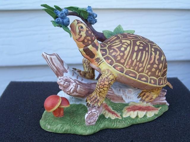 Lenox Box turtle figurine