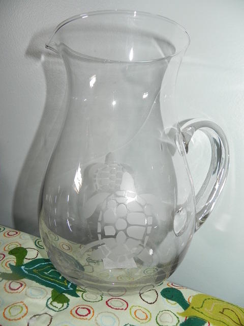 Turtle pitcher