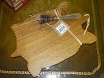 Turtle Cutting Board with Shell Handle Spreader